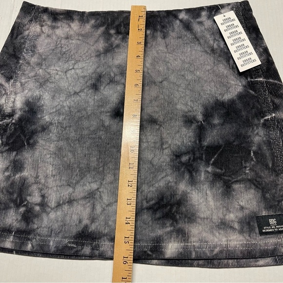 Urban Outfitters BDG Black and Gray A-Line Mini Skirt NWT - Picture 5 of 11